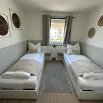 Hostel By Bookiebooking