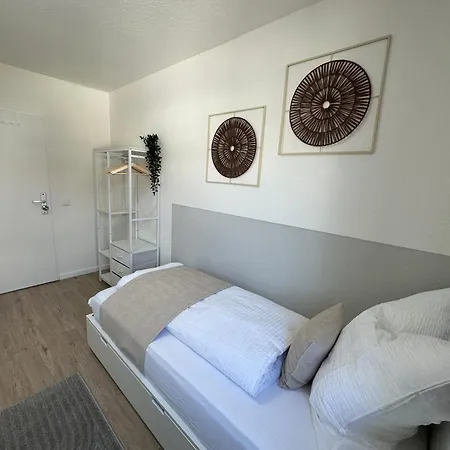 Hostel By Bookiebooking Wiesbaden