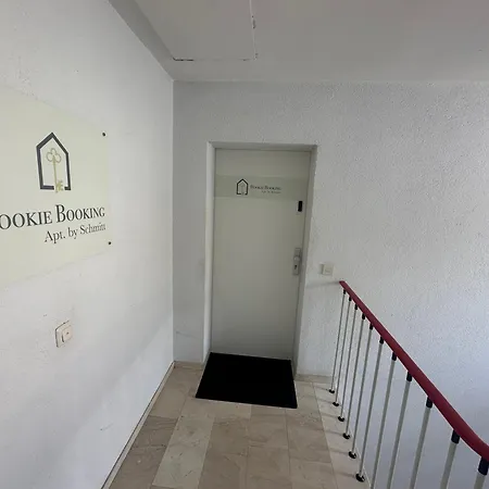 By Bookiebooking Hostel