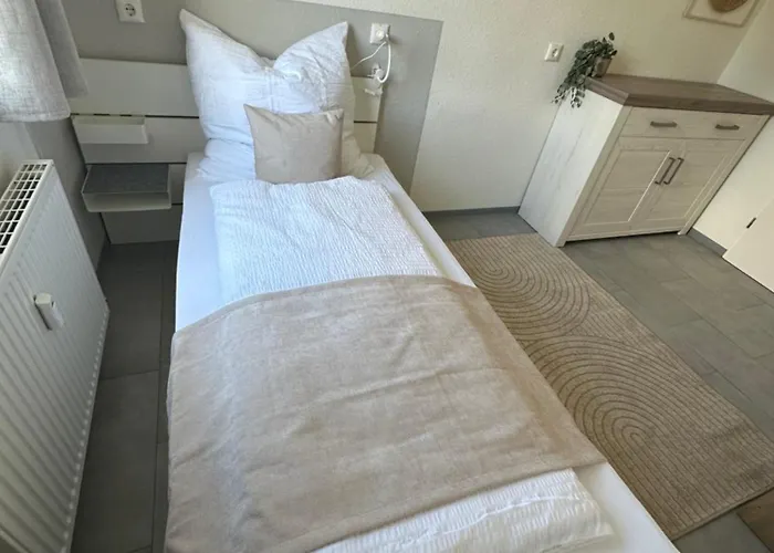 Albergue By Bookiebooking *