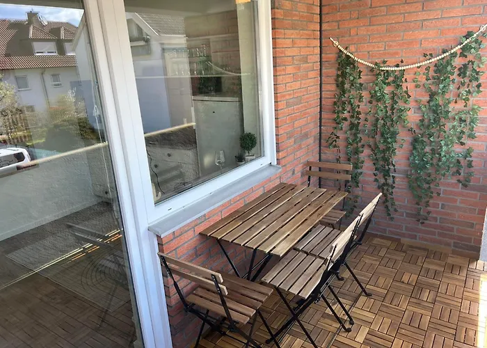 By Bookiebooking Albergue